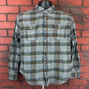 Free‎ Nature Men's Medium Plaid Flannel Shirt – Button-Down, Casual, Outdoor